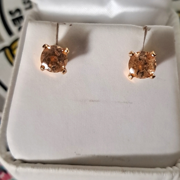 Imperial Garnet Solitaire Stud Earrings 14kt YG Vermeil - Picture 4 of 8